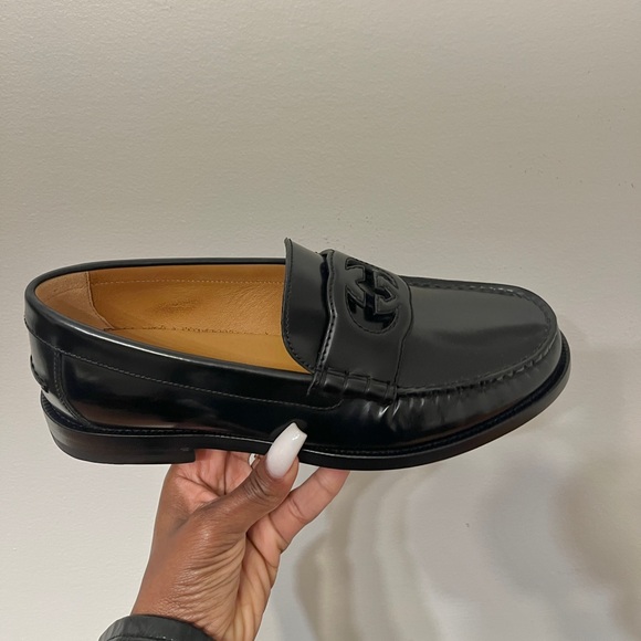 Gucci Loafers - Picture 1 of 7